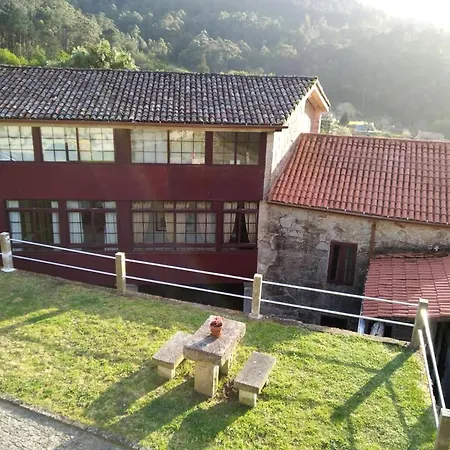 Holiday home Luxurious With Pool In Nande Donas