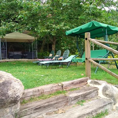 Luxurious With Pool In Nande *